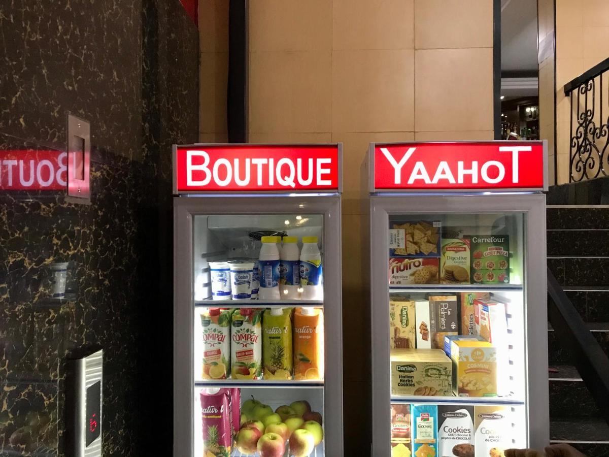 Hotel Yaahot à Yaoundé Extérieur photo