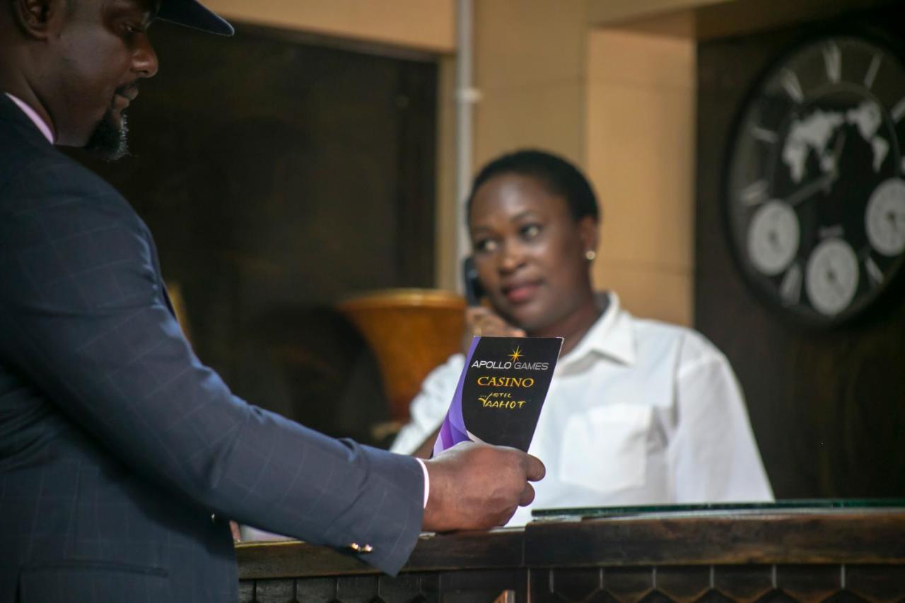 Hotel Yaahot à Yaoundé Extérieur photo